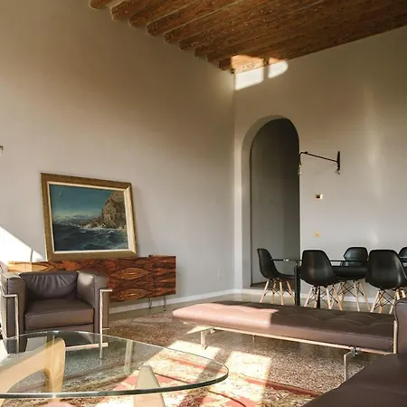 Ca Bellavista Apartment *